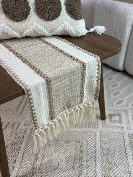 رنر بني وبيج