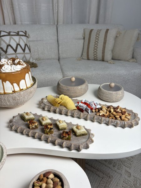 صحون حجر كبار